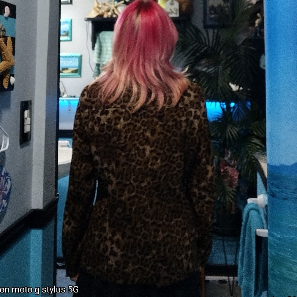 Leopard Print Lightweight Button Up Jacket - image 4